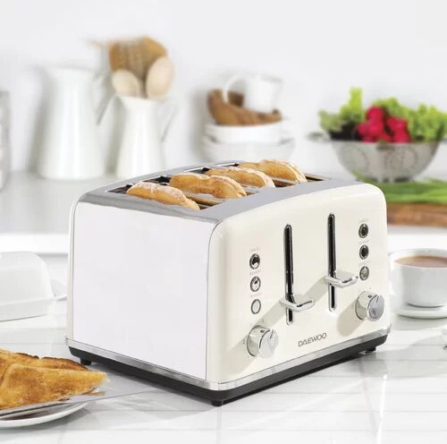 Daewoo Kensington 4 Slice Toaster Daewoo Colour: Cream Large Daewoo Kensington 4 Slice Toaster Daewoo Colour: Cream Large