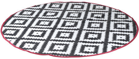 World Menagerie Chill Picnic Blanket World Menagerie  - Size: Double (4'6) World Menagerie Chill Picnic Blanket World Menagerie  - Size: Double (4'6)