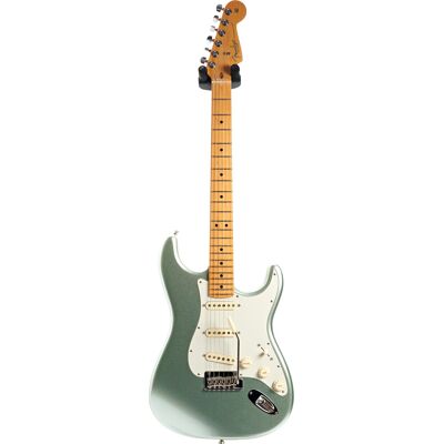 Fender American Professional II Stratocaster Mystic Surf Green Maple Fingerboard (Pre-Owned) #US22135327 Fender American Professional II Stratocaster Mystic Surf Green Maple Fingerboard (Pre-Owned) #US22135327