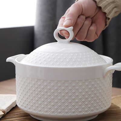 Unbranded RKYRRKI Ceramic Art Deco Soup Tureen with Ladle, 1800ML, White Unbranded RKYRRKI Ceramic Art Deco Soup Tureen with Ladle, 1800ML, White