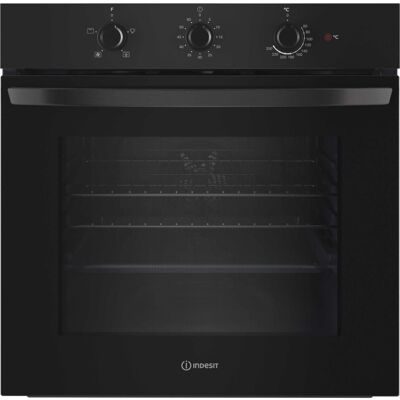 Indesit IO 233 B UK 66 L 2200 W Black Indesit IO 233 B UK 66 L 2200 W Black