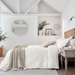 Morris & Co Pure Bachelors Button Duvet Cover Double White Morris & Co Pure Bachelors Button Duvet Cover Double White