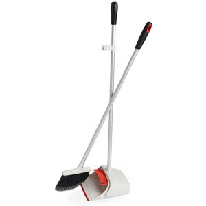 OXO Good Grips Upright Sweep Set