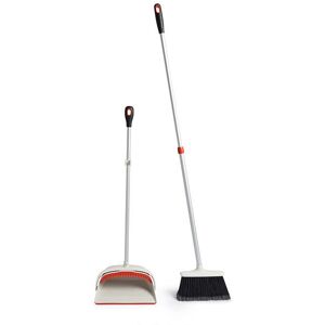 OXO Good Grips Extendable Sweep Set OXO Good Grips Extendable Sweep Set