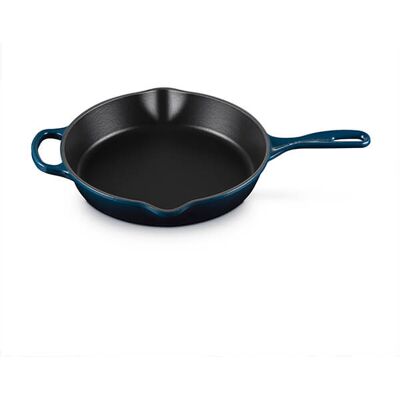 Le Creuset Signature Nuit Cast Iron 26cm Deep Skillet with Metal Handle Le Creuset Signature Nuit Cast Iron 26cm Deep Skillet with Metal Handle