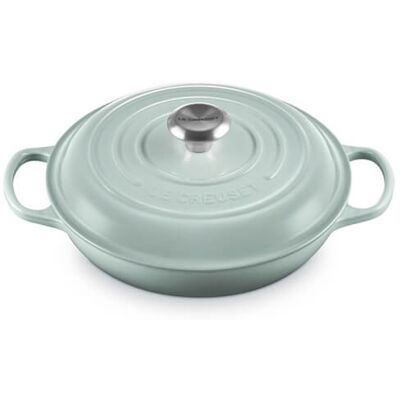 Le Creuset Signature Sea Salt Cast Iron 26cm Shallow Casserole Le Creuset Signature Sea Salt Cast Iron 26cm Shallow Casserole