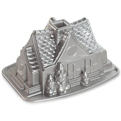 Nordic Ware Gingerbread House Bundt Pan - Festive Christmas Cake Mold Nordic Ware Gingerbread House Bundt Pan - Festive Christmas Cake Mold