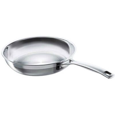 Le Creuset 24cm Silver 3-Ply Stainless Steel Uncoated Frying Pan Le Creuset 24cm Silver 3-Ply Stainless Steel Uncoated Frying Pan