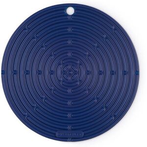 Le Creuset Azure Round Cool Tool Le Creuset Azure Round Cool Tool