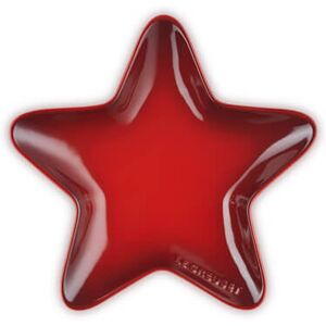 Le Creuset Cerise Stoneware 20cm Star Plate Le Creuset Cerise Stoneware 20cm Star Plate