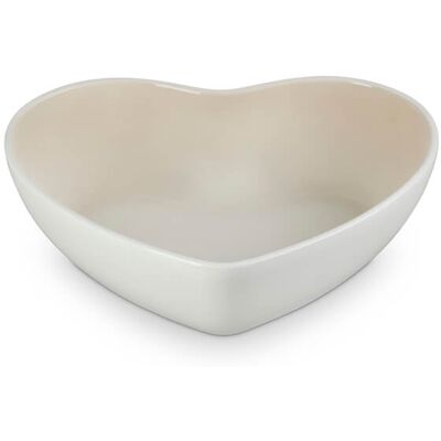 Le Creuset L'Amour Heart Collection Meringue 2.9L Heart Serving Bowl - Serving Bowl Le Creuset L'Amour Heart Collection Meringue 2.9L Heart Serving Bowl - Serving Bowl