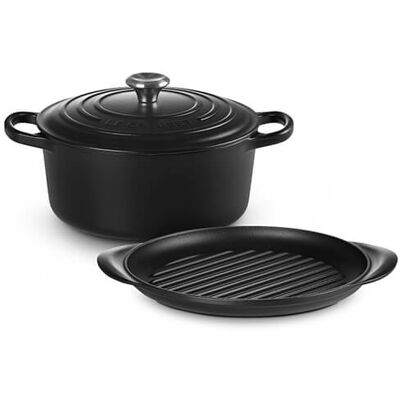 Le Creuset Satin Black Cast Iron 2 Piece Cookware Set Le Creuset Satin Black Cast Iron 2 Piece Cookware Set