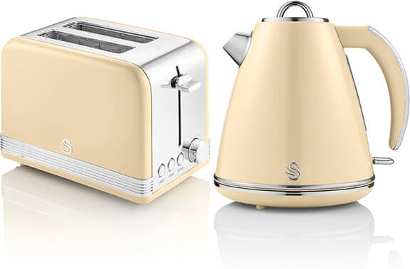 Swan Retro Cream Kettle and 2 Slice Toaster Set