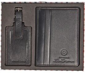 Ben Sherman Mens Travis Leather Passport Holder And Luggage Tag Set Black Ben Sherman Mens Travis Leather Passport Holder And Luggage Tag Set Black