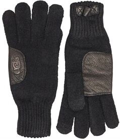 UGG Mens Knit Gloves With Patch Black UGG Mens Knit Gloves With Patch Black