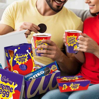 Cadbury Creme Egg, Biscuit & Mug Gift Cadbury Creme Egg, Biscuit & Mug Gift