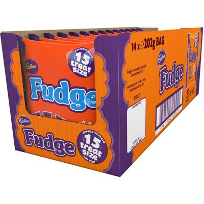 Cadbury Fudge Treatsize Bag 202g (Box of 14) Cadbury Fudge Treatsize Bag 202g (Box of 14)