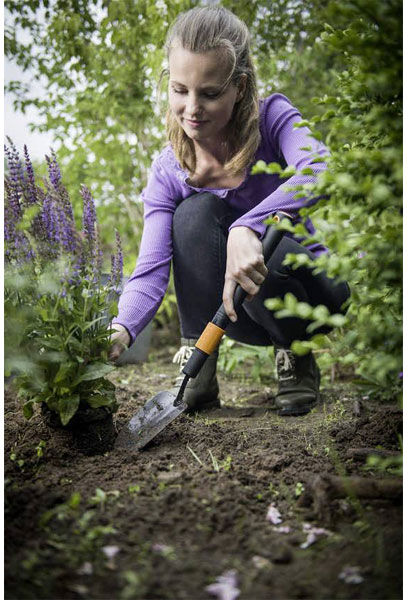 Fiskars 1000730 QuikFit Trowel 75mm Sturdy Lightweight Award-Winni...
