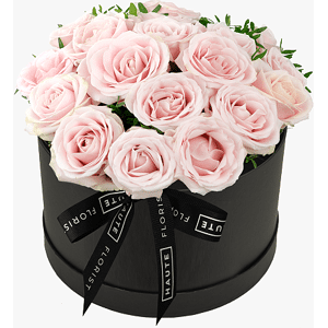 Sweet Sophistication - Hat Box Roses - Hat Box with Roses - Roses in a Hat Box - Hat Box Flowers - Haute Florist