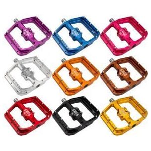 Burgtec Penthouse Flat Mk5 B-rage Edition Pedals Iron Bro Orange Burgtec Penthouse Flat Mk5 B-rage Edition Pedals Iron Bro Orange