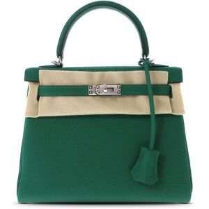 HERMES Handbags KELLY 25 - Size: Length: 19.00 cm Width: 25.00 cm Depth: 9.00 cm Hand Drop: 9.00 cmShoulder Drop: 26.00 cm Includes: Dust bag,Box,Padlock,Key,Charm,Shoulder Strap, Dust Bag, BoxColor: GreenMaterial: Leather x CalfCountry of Origin: FranceS