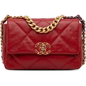 CHANEL Handbags - Size: Length: 16.00 cm Width: 25.00 cm Depth: 8.00 cm Hand Drop: 8.00 cmShoulder Drop: 50.00 cm Includes: Authenticity CardColor: RedMaterial: Leather x Lambskin LeatherCountry of Origin: ItalySerial: 30301230Year of Manufacture: 2020Mea