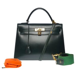 Hermes Rare Kelly 32 sellier handbag double straps in green box calf leather, GHW - Size: 32 x 23 x 10 cm (12.6 x 9 x 4 Inches) Classic shoulder strap length: 90cm (35.4 Inches) Sport shoulder strap length: 80cm (31.5 Inches) Reference: 100858 General con
