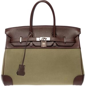 Hermes Fantastic Birkin 35 handbag in brown swift leather & khaki Canvas, SHW - Size: 35x25x18 cm (13.8x10x7.1 Inches) Reference: 101245 General condition: 7/10 Sold with Certificate of authenticity issued by a judicial expert at the Appeal Court of Paris