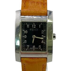 Fendi 040-7000L-153 Quartz Embossed Leather Watch for Women Z0006241