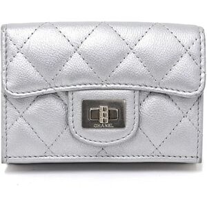 Chanel Matelasse Small Flap Trifold Wallet A70325 3 Silver