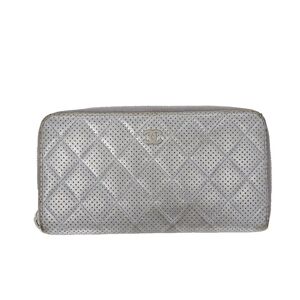 Chanel Wallet in Metallic Leather