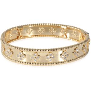 VAN CLEEF & ARPELS Perlee Clover Diamond Bracelet in 18k Yellow Gold 1.61 CTW