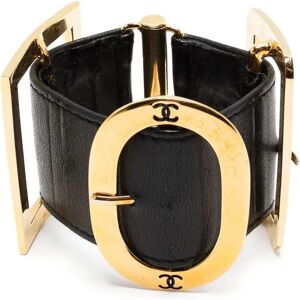 Chanel Buckle Leather Bracelet, BlackThis item has been used and may have some minor flaws. Before purchasing, please refer to the images for the exact condition of the item.