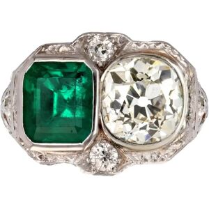 Vintage 1925s Art Deco 2 Carat Emeralds 2.20 Carat Diamonds Platinum Ring