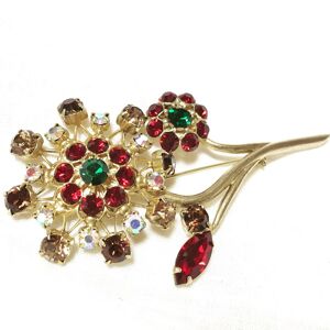 Vintage YUKI TORII crystal flower pin brooch. Good for jacket, hat, scarf etc. Elegant and classic. Best vintage gift.