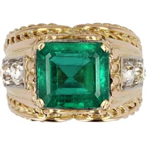 Vintage French, 1940s 6, 41 Carat Emerald Diamonds 18 Karat Yellow Gold Platinum Ring