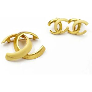 Chanel Vintage Rare Gold Plated Ivory CC Earrings Brooch Set