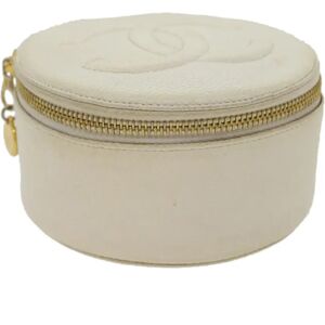 Chanel Accessory Case Caviar Skin White CC Auth am2700gA