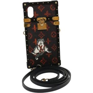 LOUIS VUITTON Transformed Monogram Cat Eye Trunk iPhone Case M63891 Auth 29562A