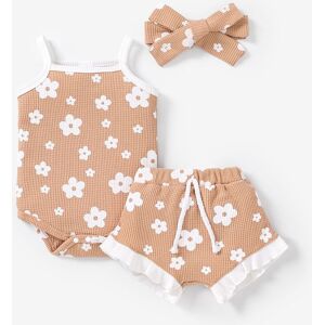 PatPat 3pcs Baby Girl 3-piece Floral Print Textured Cami Romper and Ruffled Shorts & Headband Set  - Apricot