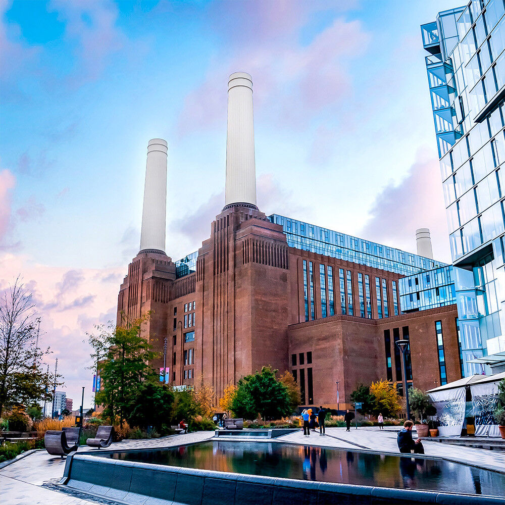 Prezzybox Battersea Power Station Lift 109 & Sparkling Afternoon Tea for Two Experience