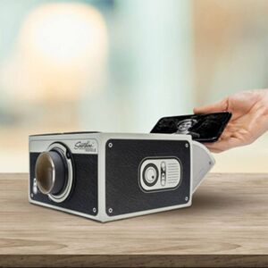 Menkind Black Smartphone Projector 2.0 - Exclusive to Prezzybox!