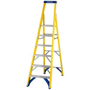 Werner Fibreglass Platform Stepladder Trade 6 Tread Werner Fibreglass Platform Stepladder Trade 6 Tread