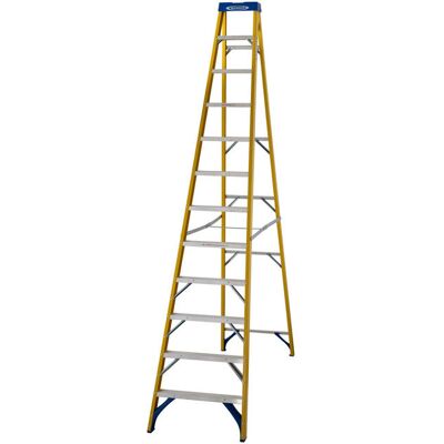Werner Fibreglass Swingback Stepladder Trade 12 Tread Werner Fibreglass Swingback Stepladder Trade 12 Tread