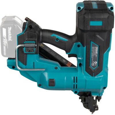 Makita DBN640ZK 18V Brushless Metal Connector Nailer - Bare Unit with Makpac Case Makita DBN640ZK 18V Brushless Metal Connector Nailer - Bare Unit with Makpac Case