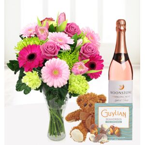 Prestige Flowers I Love Mum Bundle - Free Chocs