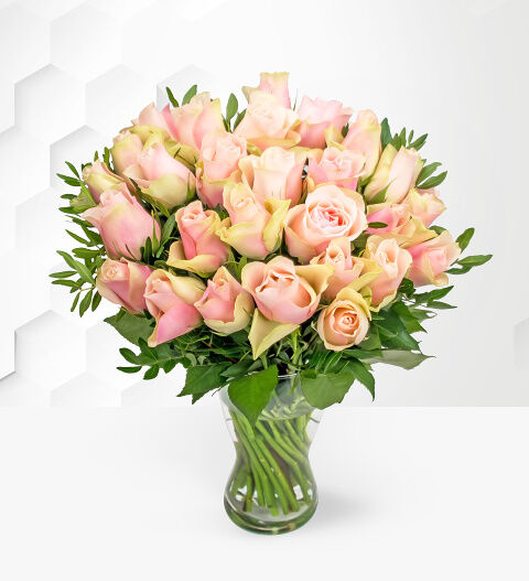 Prestige Flowers La Belle - Free Chocs - Flower Delivery - Rose Bouquet - Birthday Roses - Next Day Flower Delivery