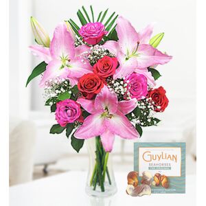 Prestige Flowers Summer Rose and Lily - Free Chocs