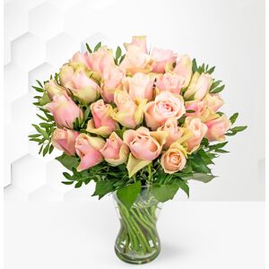 Prestige Flowers La Belle - Free Chocs - Flower Delivery - Rose Bouquet - Birthday Roses - Next Day Flower Delivery