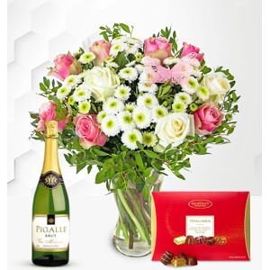 Prestige Flowers Rose Meadows Delights Gift